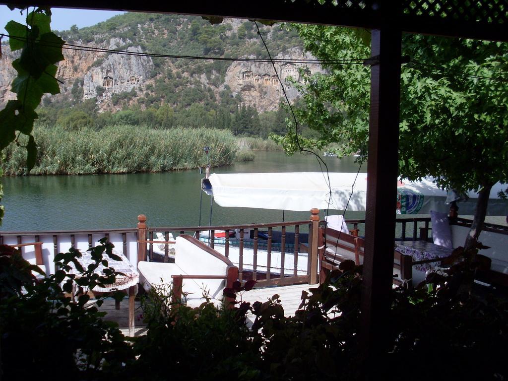 Maison d'hôtes Onder Pansiyon à Dalyan Extérieur photo