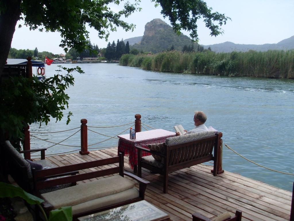 Maison d'hôtes Onder Pansiyon à Dalyan Extérieur photo