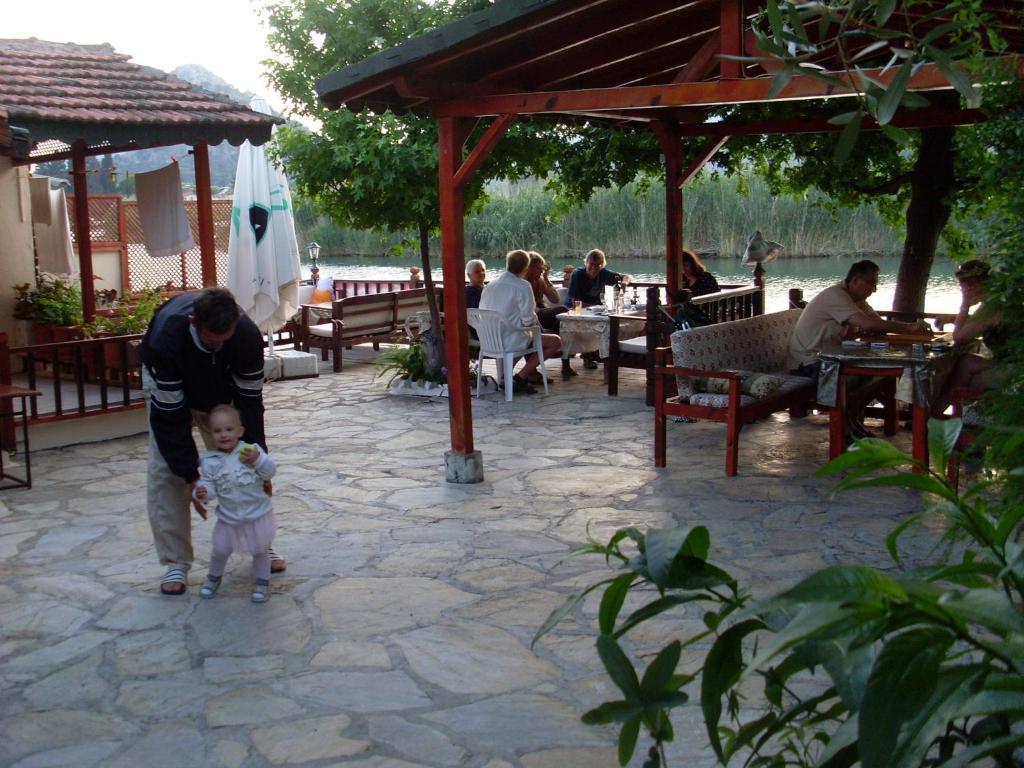 Maison d'hôtes Onder Pansiyon à Dalyan Extérieur photo